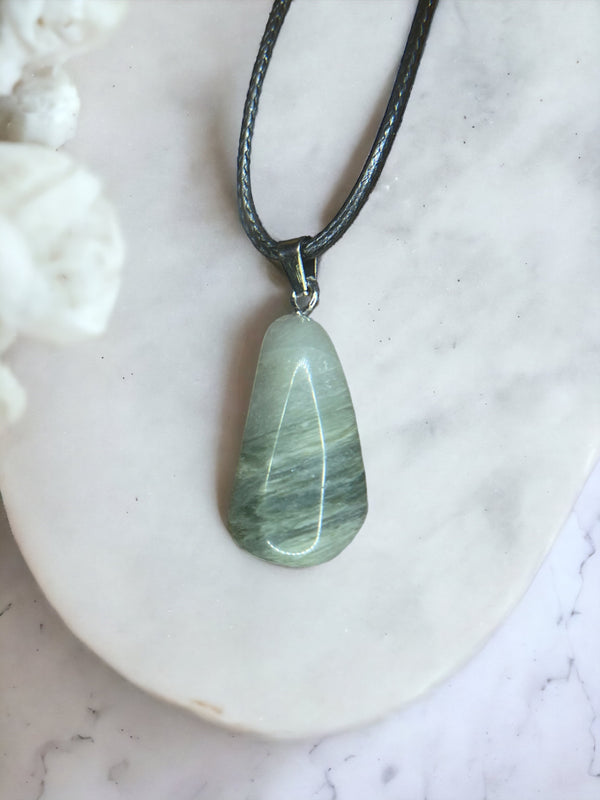 Green Hair Jasper Crystal Pendant Necklace
